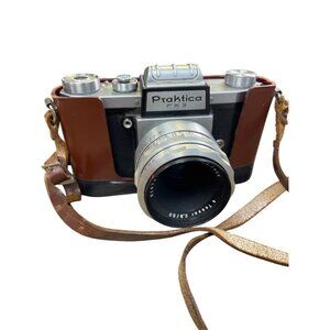 Praktica FX3 35mm Vintagec collectible Film Camera With Leather Case Strap SKU 8